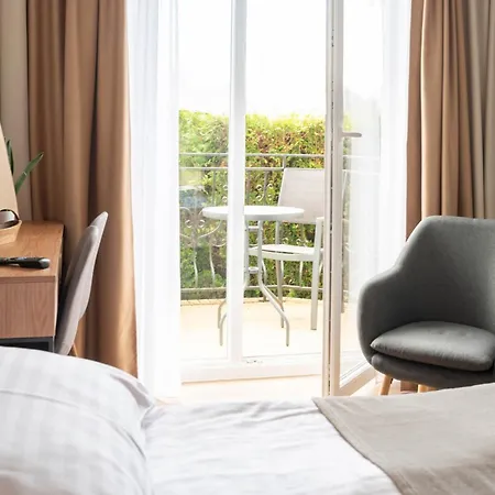 Alcest Z Widokiem Na Morze Resort Rewal