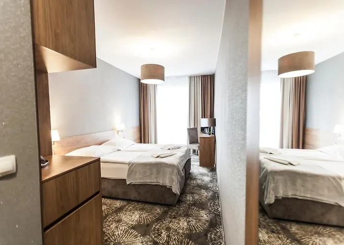 Alcest Z Widokiem Na Morze, Basenem, Resort 3*