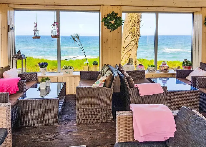 Alcest Z Widokiem Na Morze, Basenem, Rewal